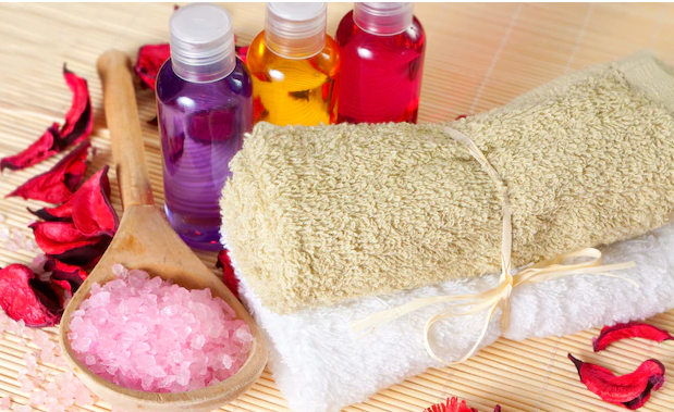 The Difference Between Shower Gel And Bath Salt